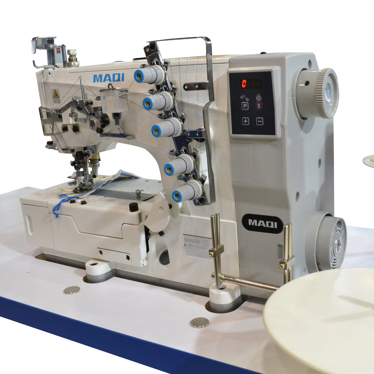 Máquina interlock 3 agujas MAQI W1S-FQX364-1 cama plana